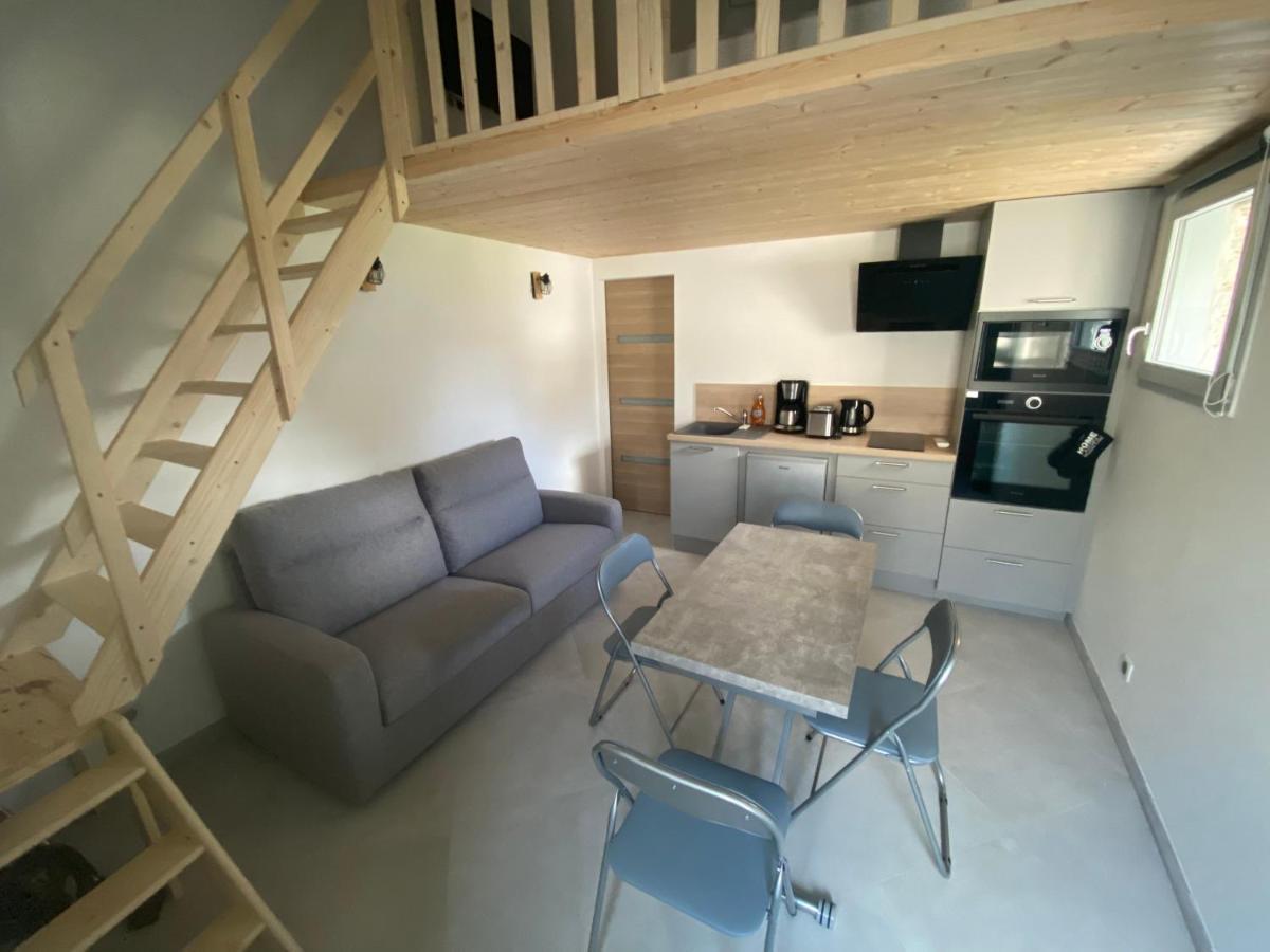 Studio Chez Mongery Landreville Exterior foto